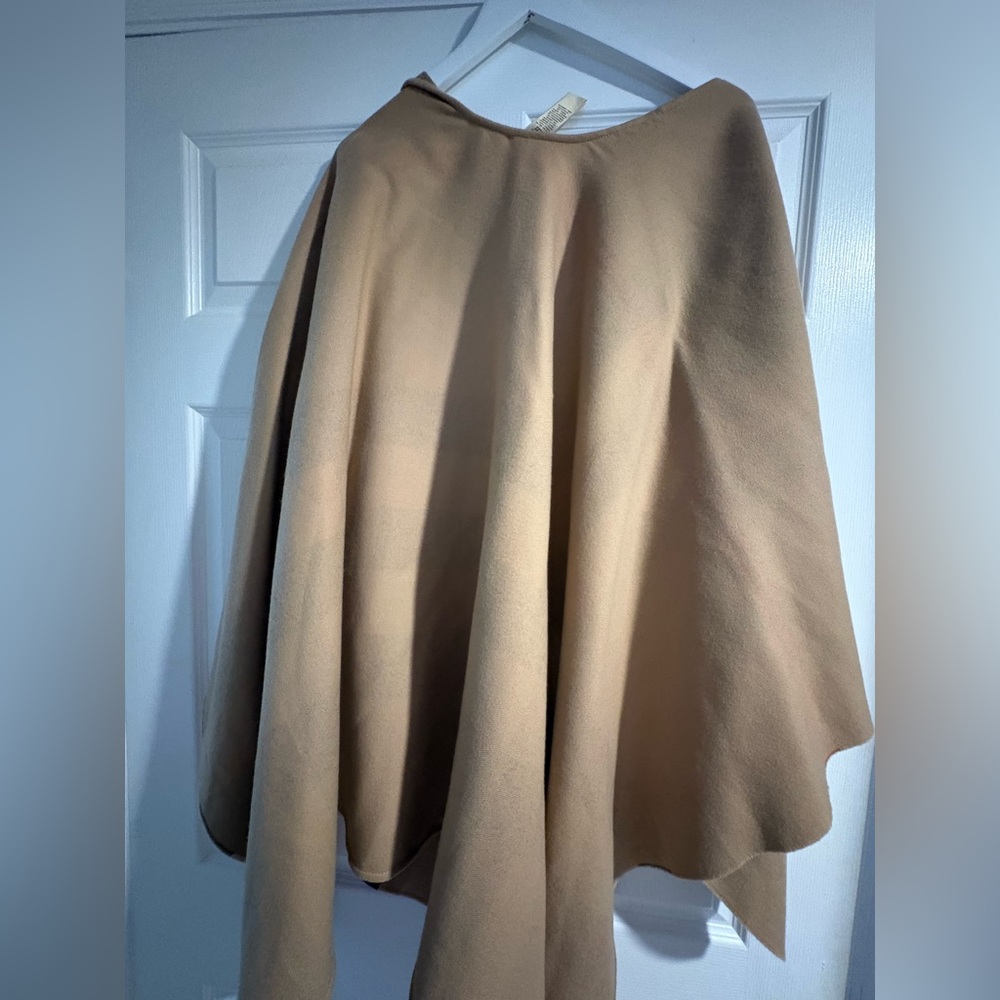 NWT Burberry Reversible Charlotte Cape - Picture 12 of 12